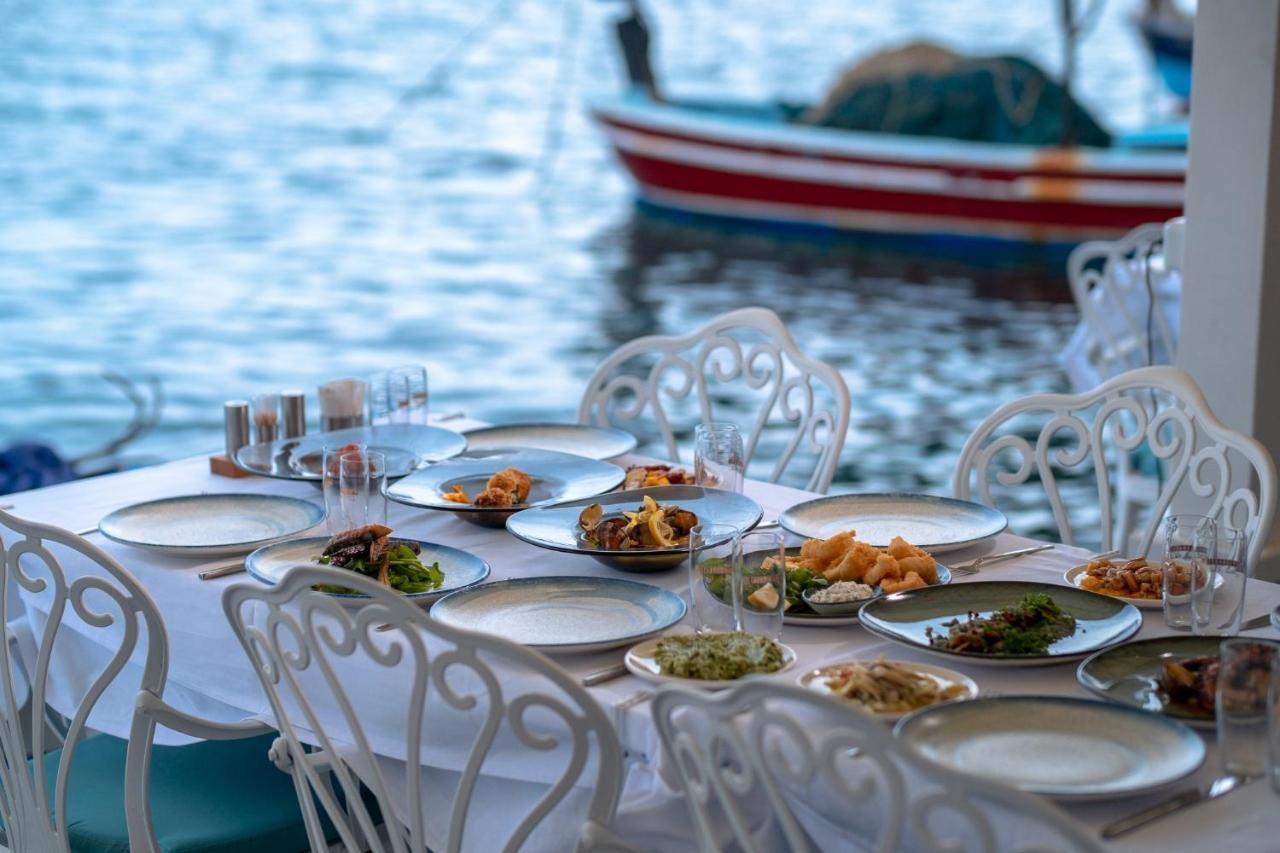 Assos Troy Port Hotel Екстериор снимка